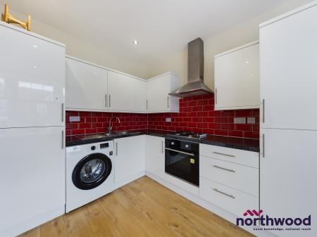 1 bedroom Flat to let in Lewes Road, Upperton, Eastbourne, BN21