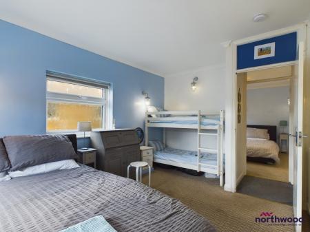 2 bedroom Flat to let in Collier Road, Pevensey Bay, BN24