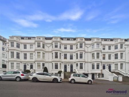 3 bedroom Apartment for sale in Silverdale Road, Lower Meads, Eastbourne, BN20