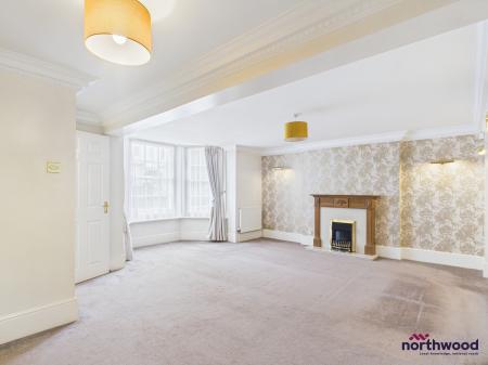 3 bedroom Apartment for sale in Silverdale Road, Lower Meads, Eastbourne, BN20