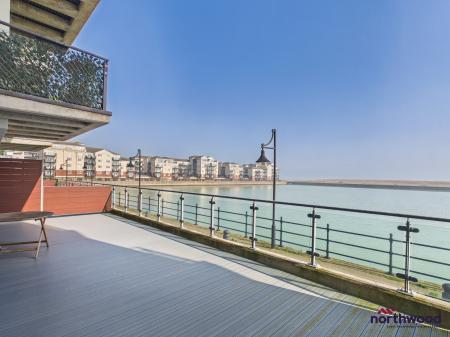 2 bedroom Apartment for sale in Midway Quay, Sovereign Harbour North, Eastbourne, BN23