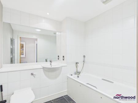 2 bedroom Apartment for sale in Midway Quay, Sovereign Harbour North, Eastbourne, BN23