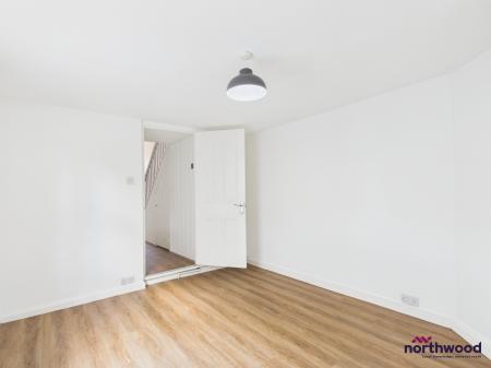 4 bedroom Terraced House for sale in Seaside, Redoubt, Eastbourne, BN22