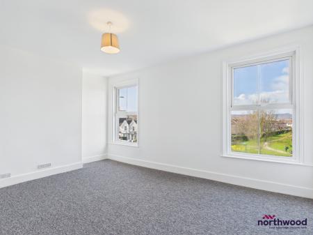 4 bedroom Terraced House for sale in Seaside, Redoubt, Eastbourne, BN22