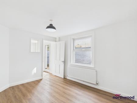 4 bedroom Terraced House for sale in Seaside, Redoubt, Eastbourne, BN22