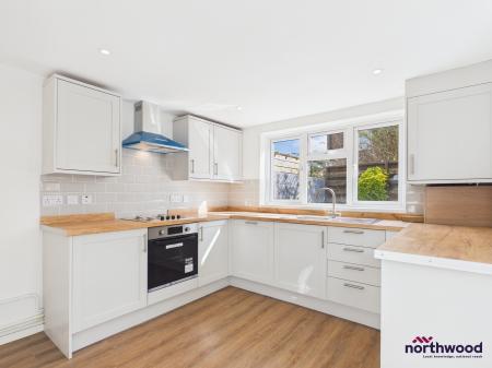 4 bedroom Terraced House for sale in Seaside, Redoubt, Eastbourne, BN22