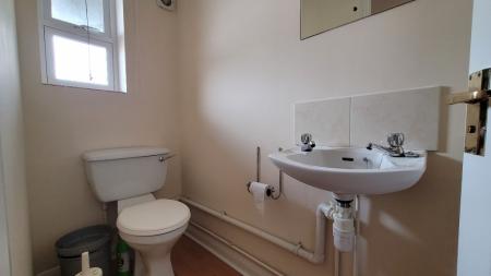 2 bedroom Town house to let in Lushington Lane, Little Chelsea, Eastbourne, BN21