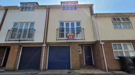 Lushington Lane, Little Chelsea, Eastbourne, BN21