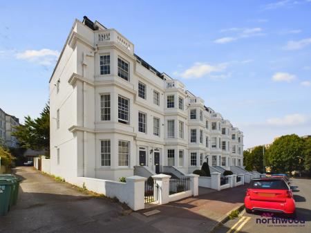 Silverdale Road, Lower Meads, Eastbourne, BN20