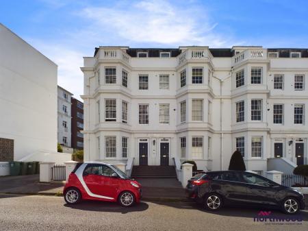 2 bedroom Flat to let in Silverdale Road, Lower Meads, Eastbourne, BN20