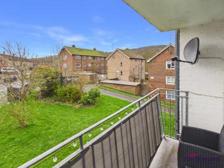 1 bedroom Flat for sale in Rockhurst Drive, Old Town, Eastbourne, BN20