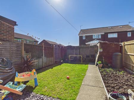 2 bedroom Terraced House for sale in Carisbrooke Close, Langney, Eastbourne, BN23