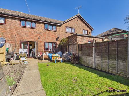 2 bedroom Terraced House for sale in Carisbrooke Close, Langney, Eastbourne, BN23