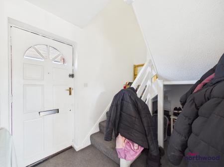 2 bedroom Terraced House for sale in Carisbrooke Close, Langney, Eastbourne, BN23