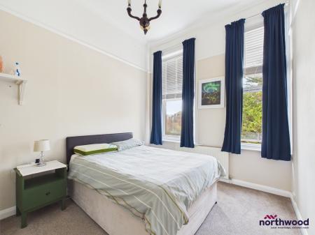 2 bedroom Apartment for sale in Blackwater Road, Lower Meads, Eastbourne, BN21