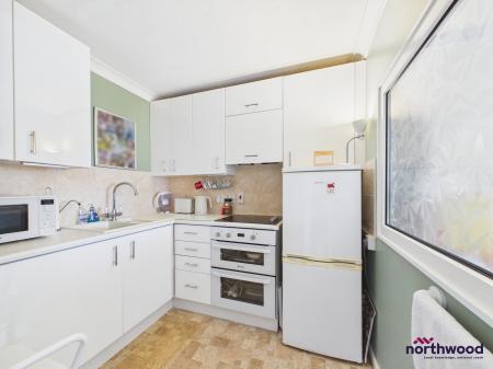 1 bedroom Flat for sale in Trinity Place, Eastbourne, BN21