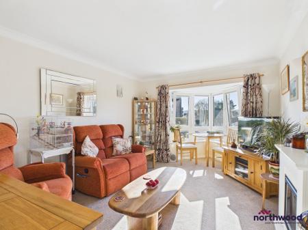 1 bedroom Flat for sale in Trinity Place, Eastbourne, BN21