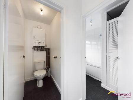 1 bedroom Flat to let in Langney Road, Eastbourne, BN21