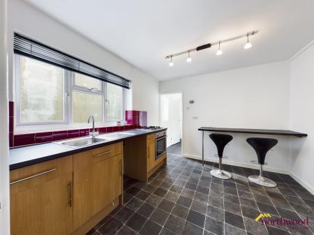 1 bedroom Flat to let in Langney Road, Eastbourne, BN21