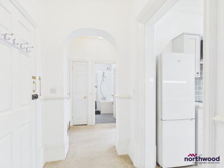 1 bedroom Flat to let in Carlisle Road, Lower Meads, Eastbourne, BN20