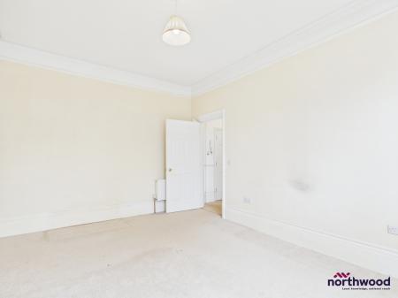 1 bedroom Flat to let in Carlisle Road, Lower Meads, Eastbourne, BN20