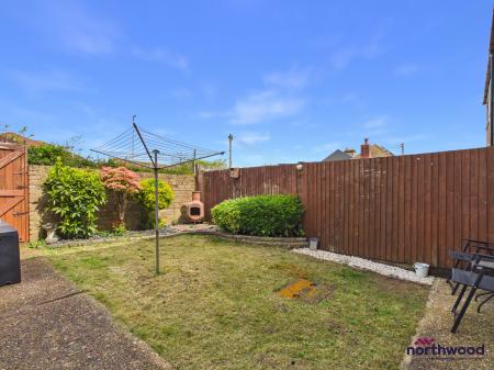 2 bedroom Terraced House to let in Pensford Drive, Langney, Eastbourne, BN23
