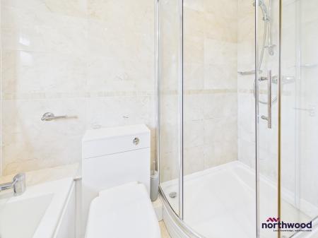 3 bedroom Apartment to let in Silverdale Road, Lower Meads, Eastbourne, BN20