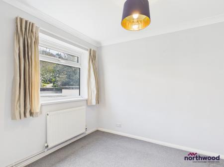 2 bedroom Apartment to let in Silverdale Road, Lower Meads, Eastbourne, BN20