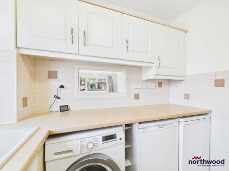 2 bedroom Apartment to let in Silverdale Road, Lower Meads, Eastbourne, BN20