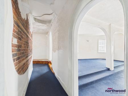 2 bedroom Flat to let in Cavendish Place, Town Centre, Eastbourne, BN21