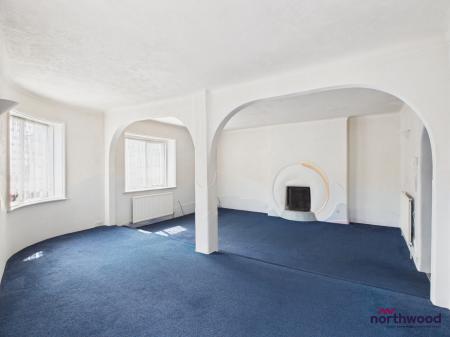 2 bedroom Flat to let in Cavendish Place, Town Centre, Eastbourne, BN21