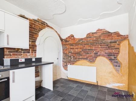 2 bedroom Flat to let in Cavendish Place, Town Centre, Eastbourne, BN21