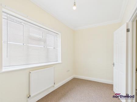 2 bedroom Detached house for sale in Strood Road, Silverhill, St. Leonards-On-Sea, TN37