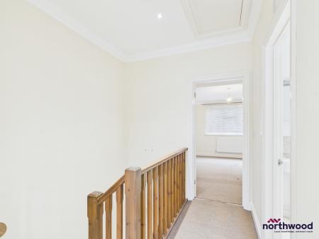 2 bedroom Detached house for sale in Strood Road, Silverhill, St. Leonards-On-Sea, TN37