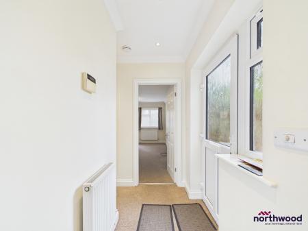 2 bedroom Detached house for sale in Strood Road, Silverhill, St. Leonards-On-Sea, TN37