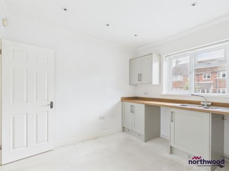 2 bedroom Detached house for sale in Strood Road, Silverhill, St. Leonards-On-Sea, TN37