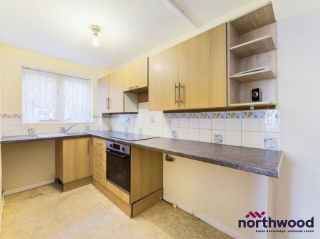 2 bedroom Terraced House to let in Pinders Road, Hastings, TN35