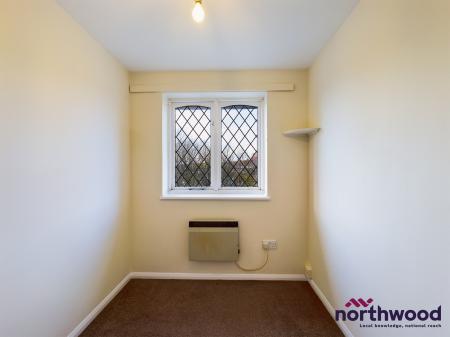 2 bedroom Terraced House to let in Pinders Road, Hastings, TN35