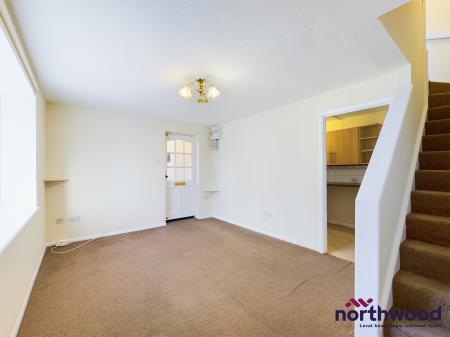 2 bedroom Terraced House to let in Pinders Road, Hastings, TN35