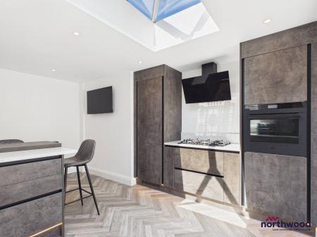 4 bedroom Detached house for sale in Newlands Road, Rottingdean, BN2