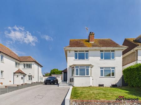 4 bedroom Detached house for sale in Newlands Road, Brighton, BN2