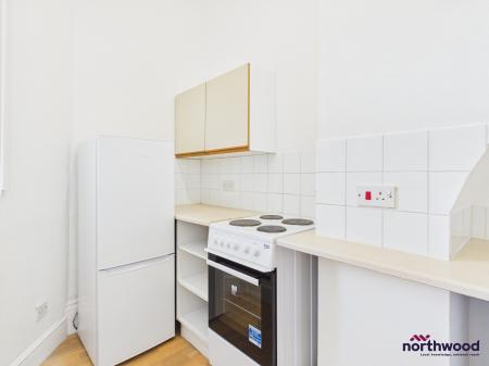 1 bedroom Flat to let in Cavendish Place, Town Centre, Eastbourne, BN21