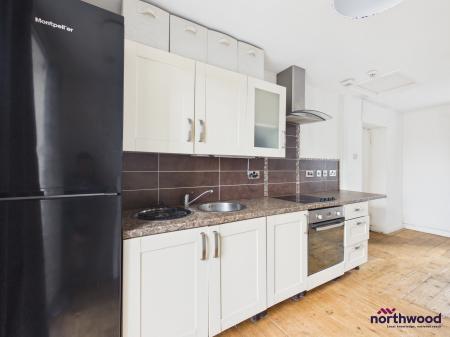 1 bedroom Apartment to let in Compton Street, Lower Meads, Eastbourne, BN21