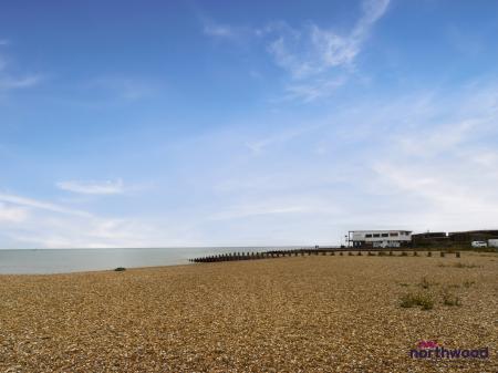 1 bedroom Flat to let in Beamsley Road, Redoubt, Eastbourne, BN22