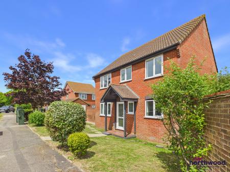 4 bedroom Detached house for sale in Brendon Close, Langney, Eastbourne, BN23
