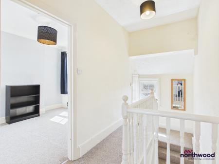 2 bedroom Maisonette to let in Gore Park Road, Old Town, Eastbourne, BN21