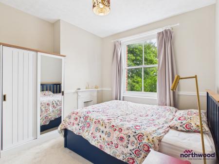 1 bedroom Flat to let in Meads Street, Meads, Eastbourne, BN20