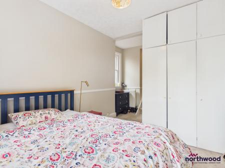 1 bedroom Flat to let in Meads Street, Meads, Eastbourne, BN20