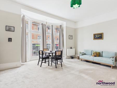 1 bedroom Flat to let in Meads Street, Meads, Eastbourne, BN20
