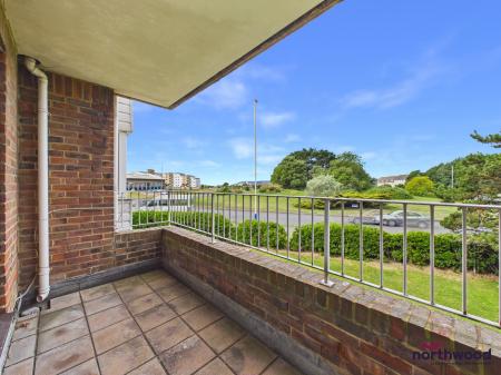 1 bedroom Flat to let in Collingwood Close, Langney Point, Eastbourne, BN23